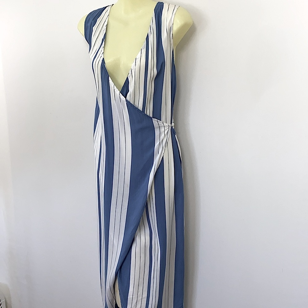 Faithfull the Brand Blue and White Wrap Dress NWOT Sz Sm - Picture 5 of 7